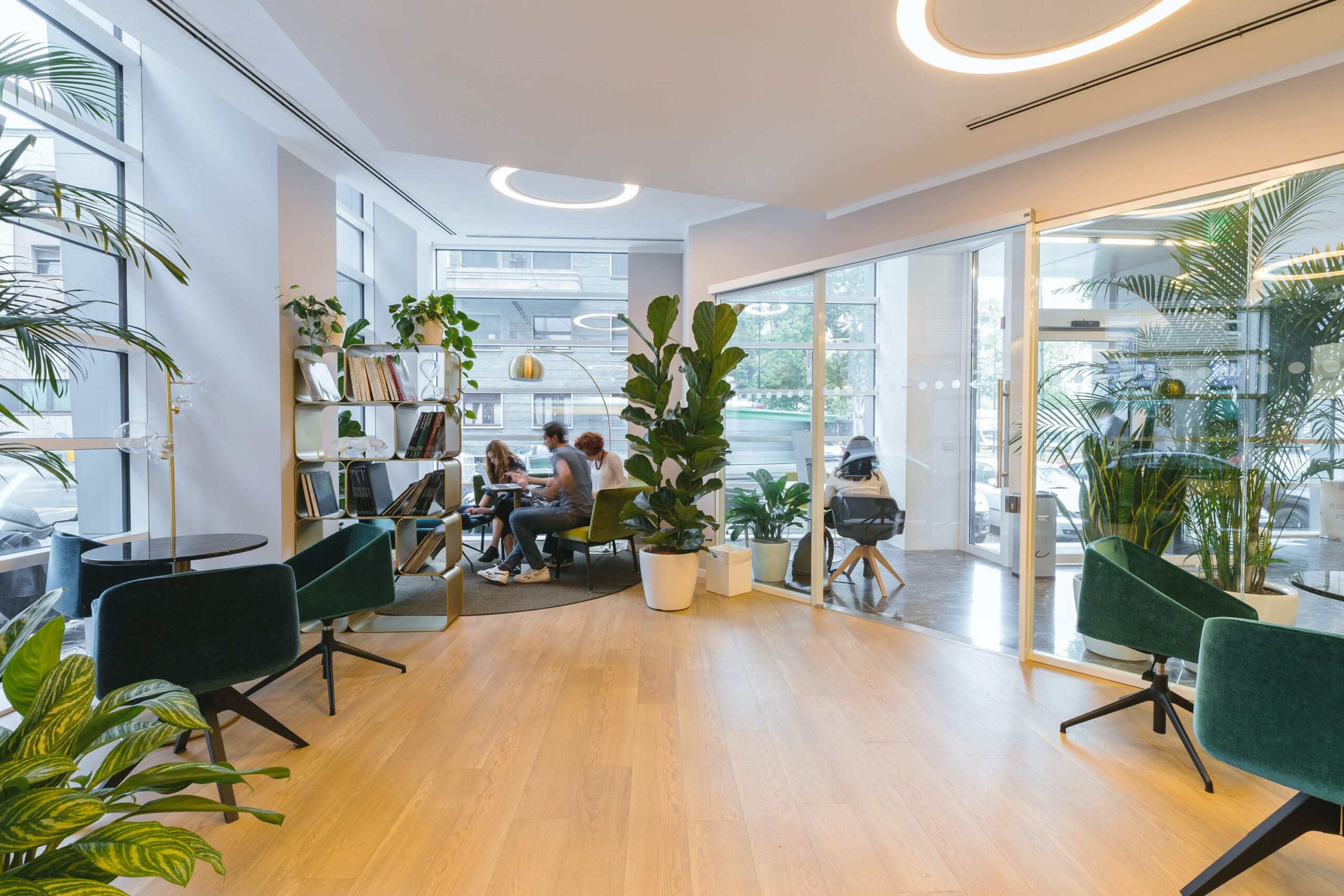How to Maintain a Clean and Tidy Office Space: 6 Essential Practices